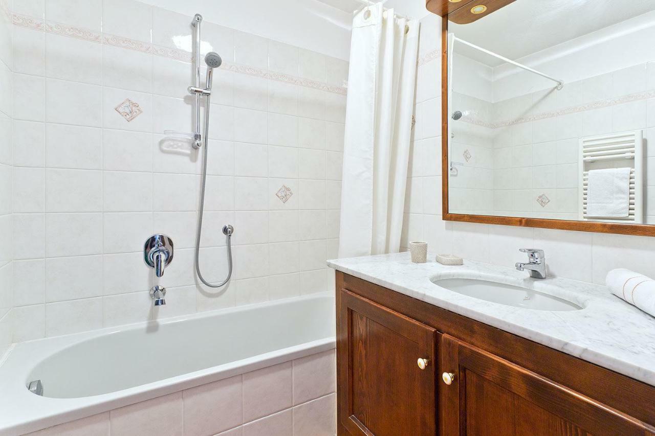 Apartment Kitson - Alpes Travel - Chamonix - Sleeps 6 Екстериор снимка